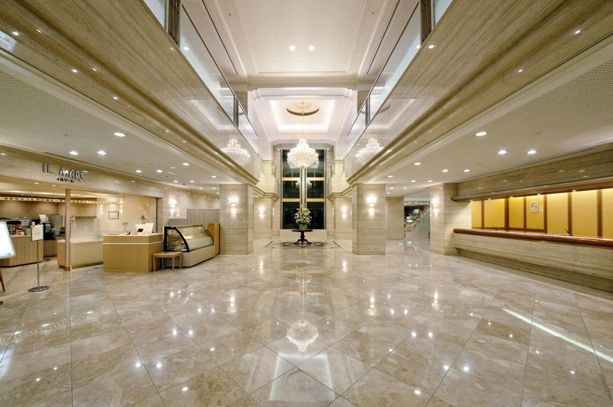 Kure Hankyu Hotel Exterior foto